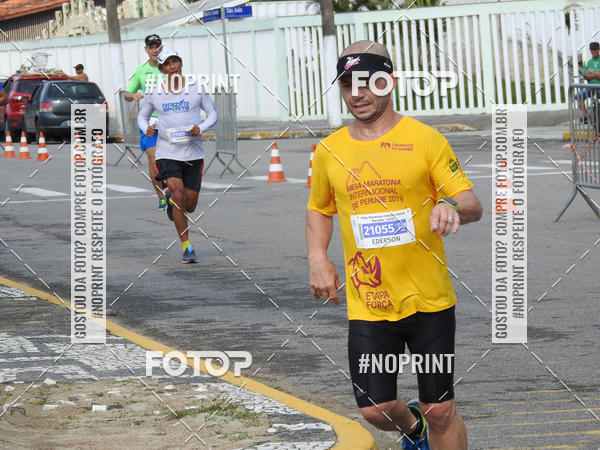 Buy your photos of the eventMeia Maratona Internacional de Peru�be on Fotop