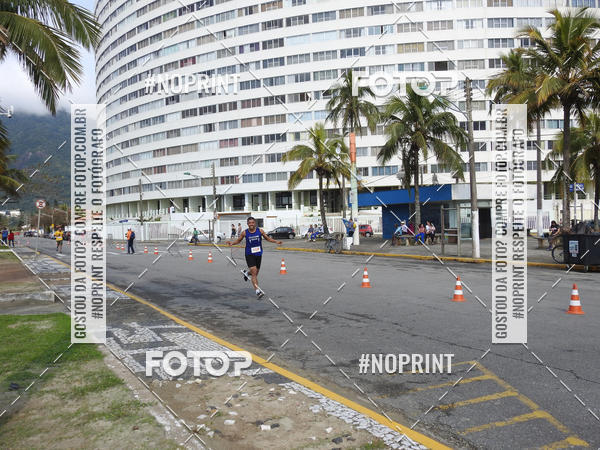 Buy your photos of the eventMeia Maratona Internacional de Peru�be on Fotop