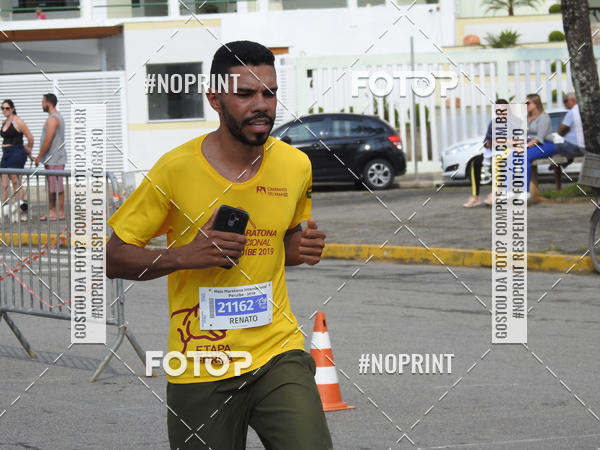 Buy your photos of the eventMeia Maratona Internacional de Peru�be on Fotop