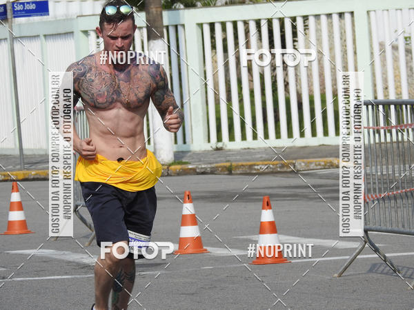 Buy your photos of the eventMeia Maratona Internacional de Peru�be on Fotop