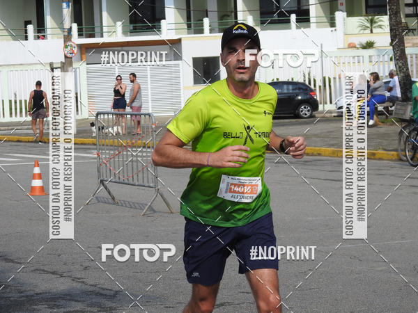 Buy your photos of the eventMeia Maratona Internacional de Peru�be on Fotop