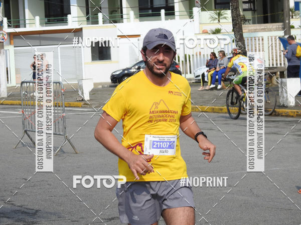 Buy your photos of the eventMeia Maratona Internacional de Peru�be on Fotop