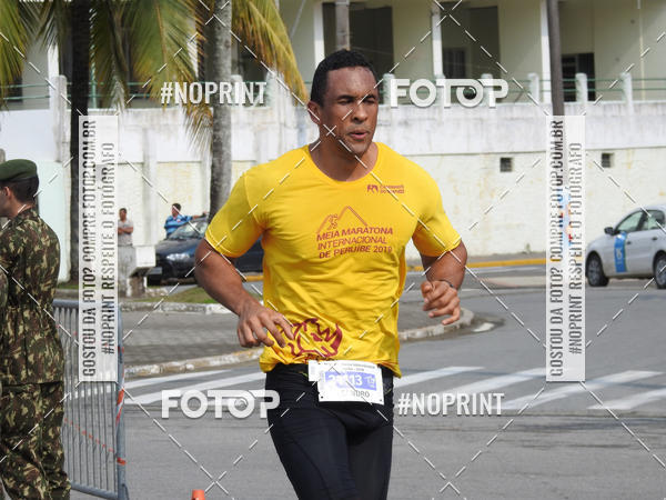 Buy your photos of the eventMeia Maratona Internacional de Peru�be on Fotop