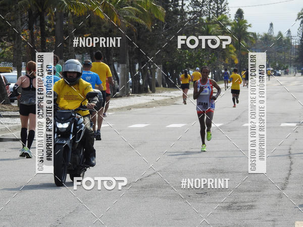 Buy your photos of the eventMeia Maratona Internacional de Peru�be on Fotop