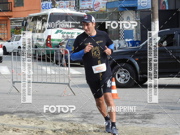 Buy your photos of the eventMeia Maratona Internacional de Peru�be on Fotop