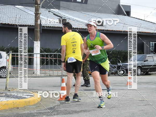 Buy your photos of the eventMeia Maratona Internacional de Peru�be on Fotop