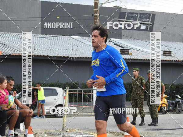 Buy your photos of the eventMeia Maratona Internacional de Peru�be on Fotop