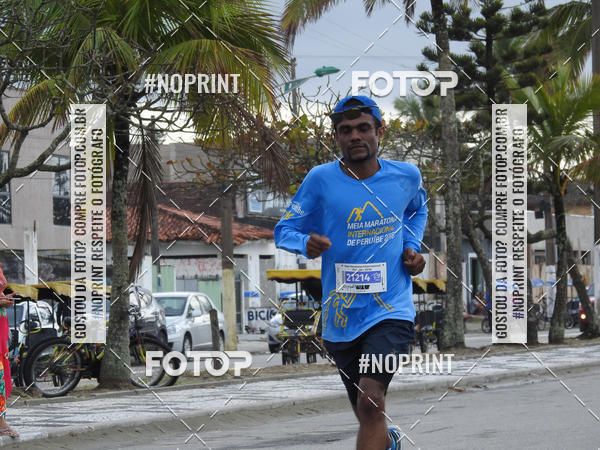 Buy your photos of the eventMeia Maratona Internacional de Peru�be on Fotop