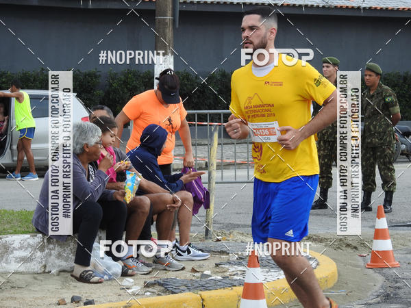 Buy your photos of the eventMeia Maratona Internacional de Peru�be on Fotop