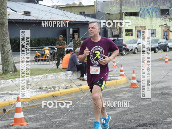 Buy your photos of the eventMeia Maratona Internacional de Peru�be on Fotop