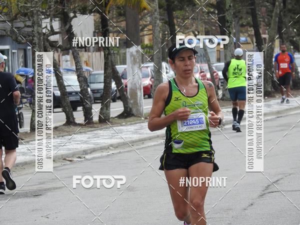 Buy your photos of the eventMeia Maratona Internacional de Peru�be on Fotop
