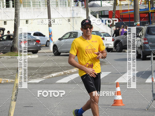 Buy your photos of the eventMeia Maratona Internacional de Peru�be on Fotop