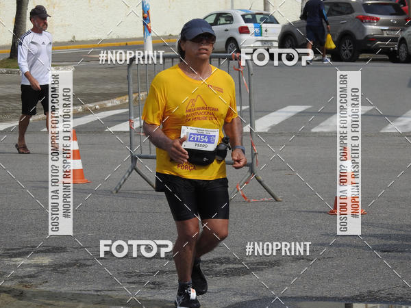 Buy your photos of the eventMeia Maratona Internacional de Peru�be on Fotop