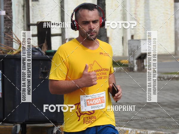 Buy your photos of the eventMeia Maratona Internacional de Peru�be on Fotop