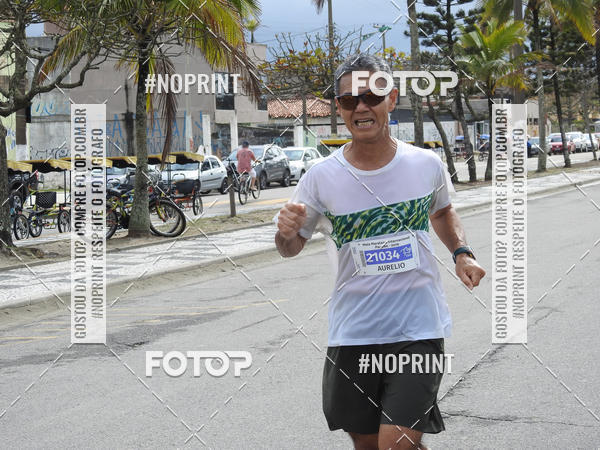 Buy your photos of the eventMeia Maratona Internacional de Peru�be on Fotop