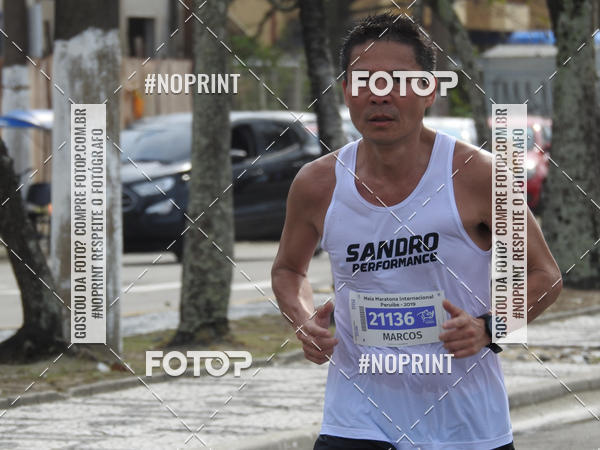 Buy your photos of the eventMeia Maratona Internacional de Peru�be on Fotop