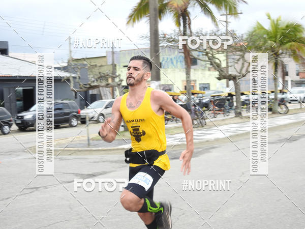 Buy your photos of the eventMeia Maratona Internacional de Peru�be on Fotop