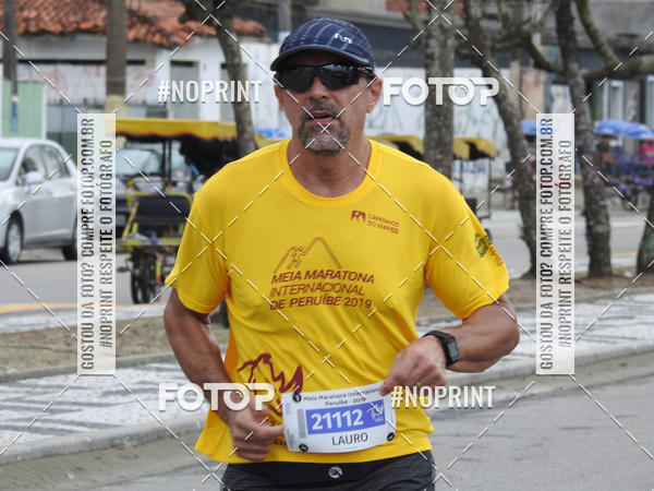 Buy your photos of the eventMeia Maratona Internacional de Peru�be on Fotop