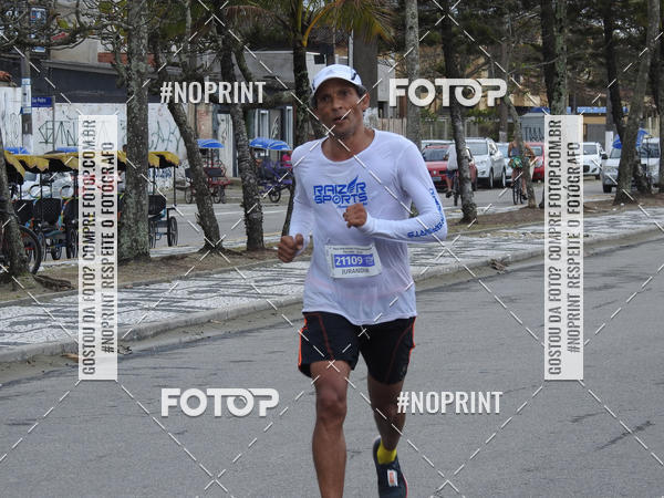Buy your photos of the eventMeia Maratona Internacional de Peru�be on Fotop