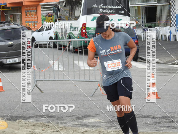 Buy your photos of the eventMeia Maratona Internacional de Peru�be on Fotop
