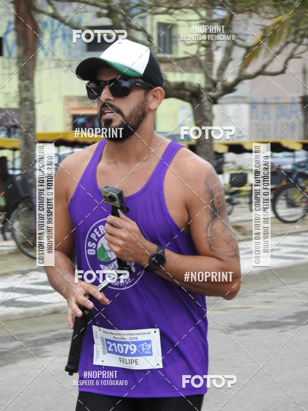Buy your photos of the eventMeia Maratona Internacional de Peru�be on Fotop