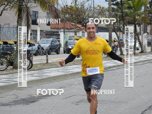 Buy your photos of the eventMeia Maratona Internacional de Peru�be on Fotop