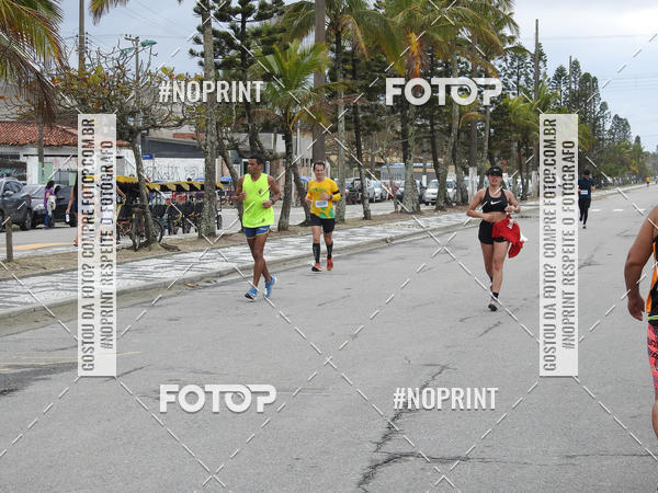 Buy your photos of the eventMeia Maratona Internacional de Peru�be on Fotop