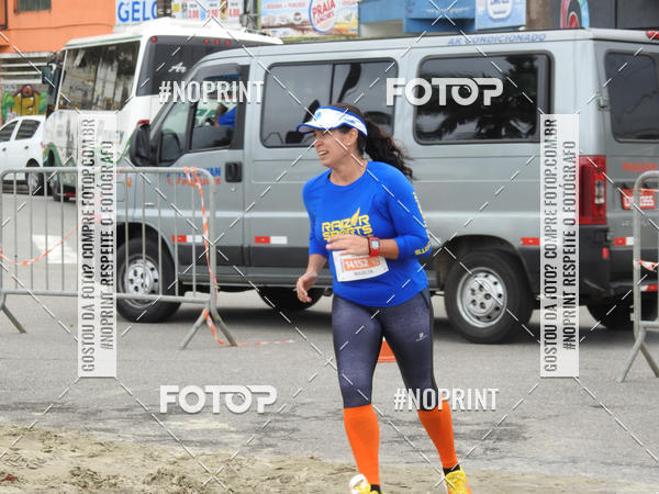Buy your photos of the eventMeia Maratona Internacional de Peru�be on Fotop
