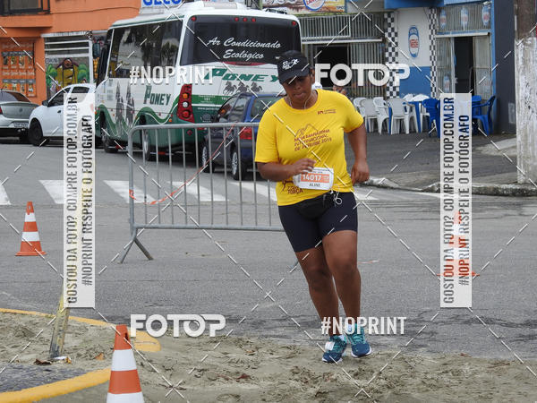 Buy your photos of the eventMeia Maratona Internacional de Peru�be on Fotop