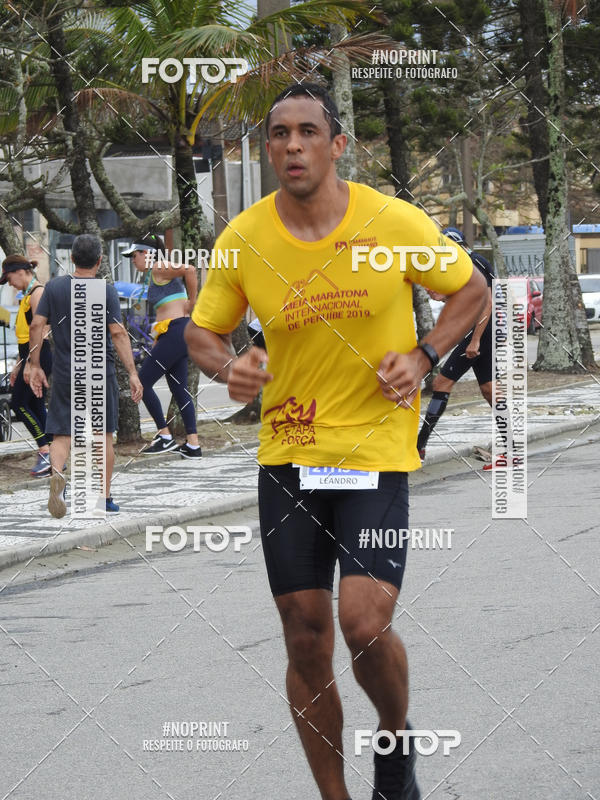 Buy your photos of the eventMeia Maratona Internacional de Peru�be on Fotop