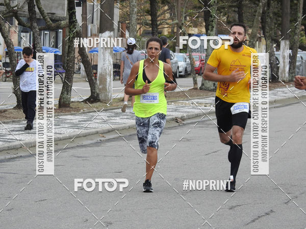 Buy your photos of the eventMeia Maratona Internacional de Peru�be on Fotop