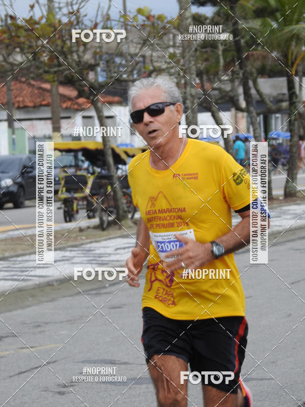 Buy your photos of the eventMeia Maratona Internacional de Peru�be on Fotop
