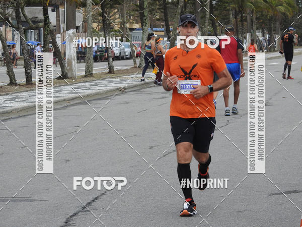 Buy your photos of the eventMeia Maratona Internacional de Peru�be on Fotop