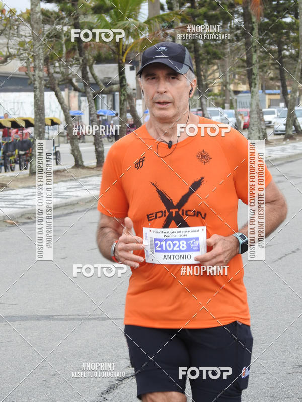 Buy your photos of the eventMeia Maratona Internacional de Peru�be on Fotop