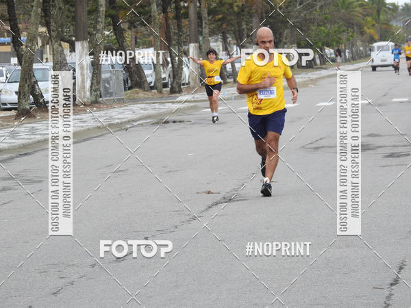 Buy your photos of the eventMeia Maratona Internacional de Peru�be on Fotop