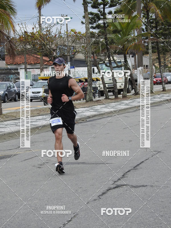 Buy your photos of the eventMeia Maratona Internacional de Peru�be on Fotop