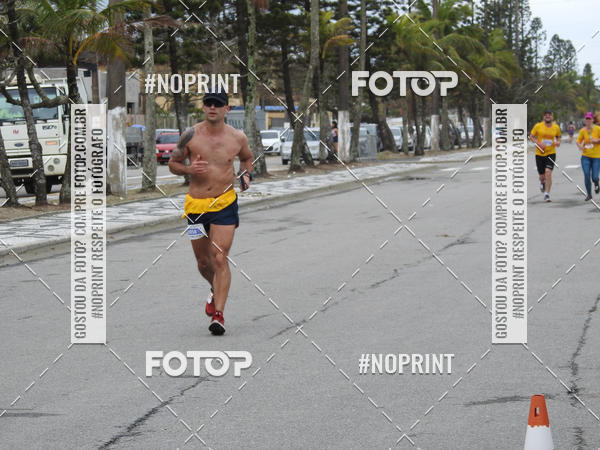 Buy your photos of the eventMeia Maratona Internacional de Peru�be on Fotop