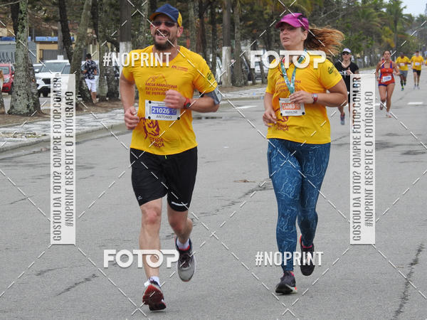 Buy your photos of the eventMeia Maratona Internacional de Peru�be on Fotop