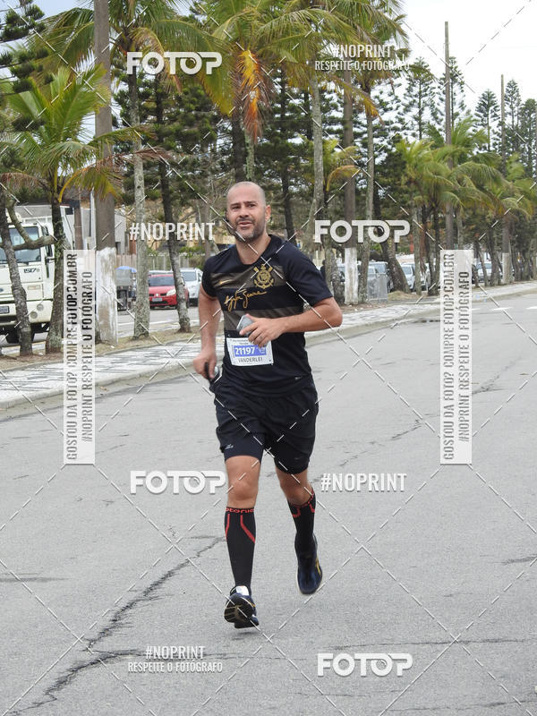 Buy your photos of the eventMeia Maratona Internacional de Peru�be on Fotop