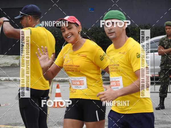 Buy your photos of the eventMeia Maratona Internacional de Peru�be on Fotop