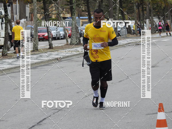 Buy your photos of the eventMeia Maratona Internacional de Peru�be on Fotop