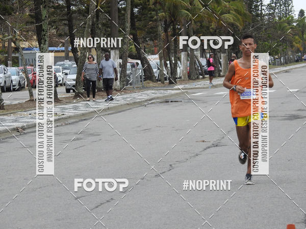 Buy your photos of the eventMeia Maratona Internacional de Peru�be on Fotop
