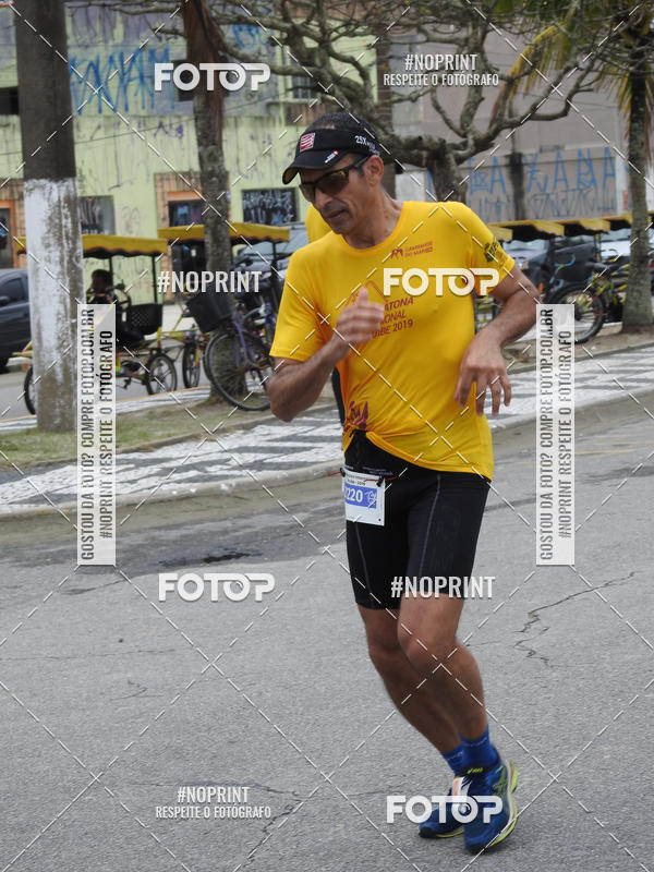Buy your photos of the eventMeia Maratona Internacional de Peru�be on Fotop