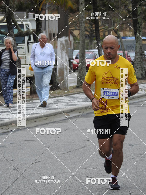 Buy your photos of the eventMeia Maratona Internacional de Peru�be on Fotop