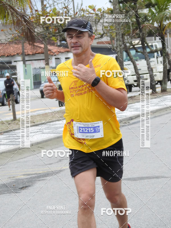 Buy your photos of the eventMeia Maratona Internacional de Peru�be on Fotop