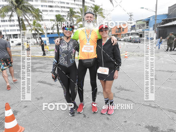 Buy your photos of the eventMeia Maratona Internacional de Peru�be on Fotop