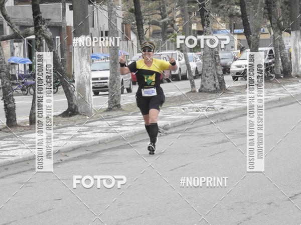 Buy your photos of the eventMeia Maratona Internacional de Peru�be on Fotop