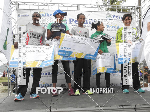 Buy your photos of the eventMeia Maratona Internacional de Peru�be on Fotop
