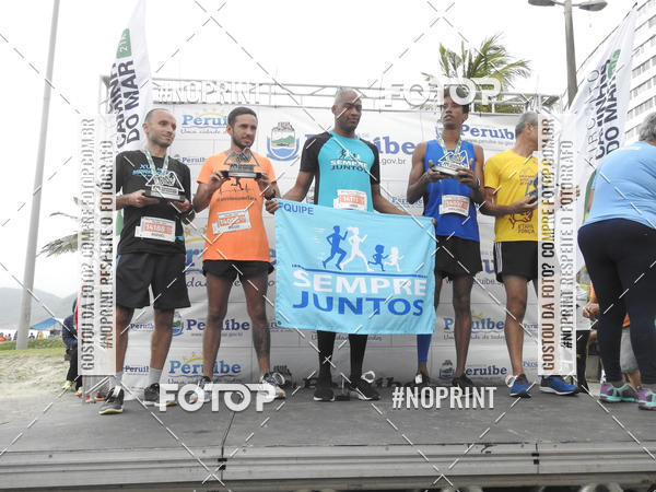 Buy your photos of the eventMeia Maratona Internacional de Peru�be on Fotop