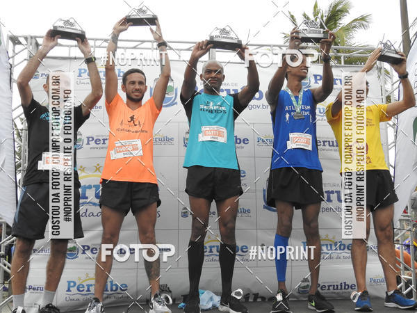 Buy your photos of the eventMeia Maratona Internacional de Peru�be on Fotop